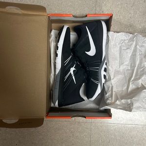 Nike women running shoes